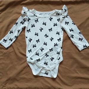 Milkberry One-piece Bodysuit Baby Girl 3-6M White Black Bows Ruffle Bamboo